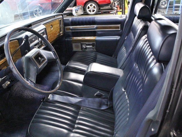 1982 Cadillac DeVille - photo 3