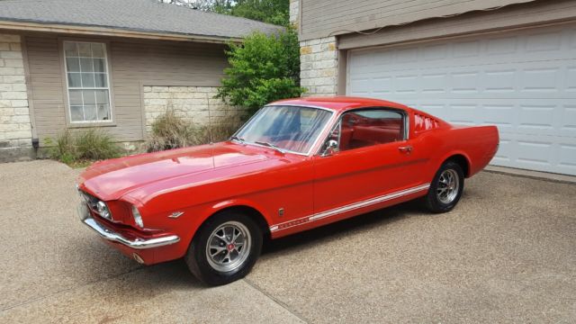 1965 Ford Mustang Fastback GT, Pony Interior, A/C - photo 10