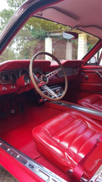 1965 Ford Mustang Fastback GT, Pony Interior, A/C - photo 3