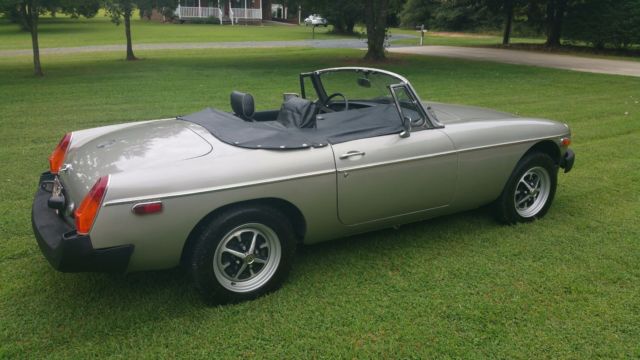 1979 MG MGB Conv - photo 3