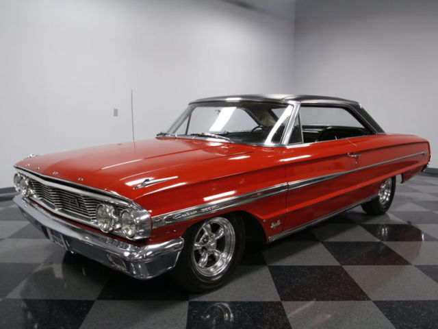 FACTORY RACER, R-CODE 427 V8, 4 SPD, HOLMAN-MOODY BUILT, 480 REAR WHEEL HP, COOL 1964 Ford Galaxie