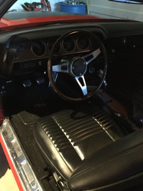 1970 Dodge Challenger R/T - photo 4