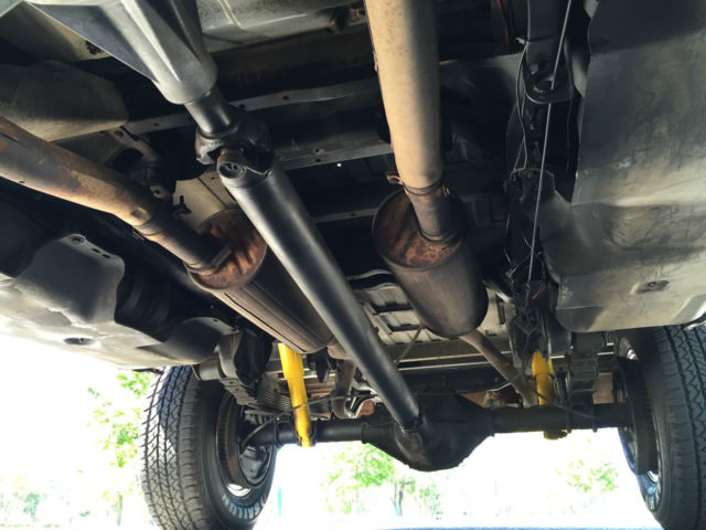1986 GMC Sierra 2500 - photo 9