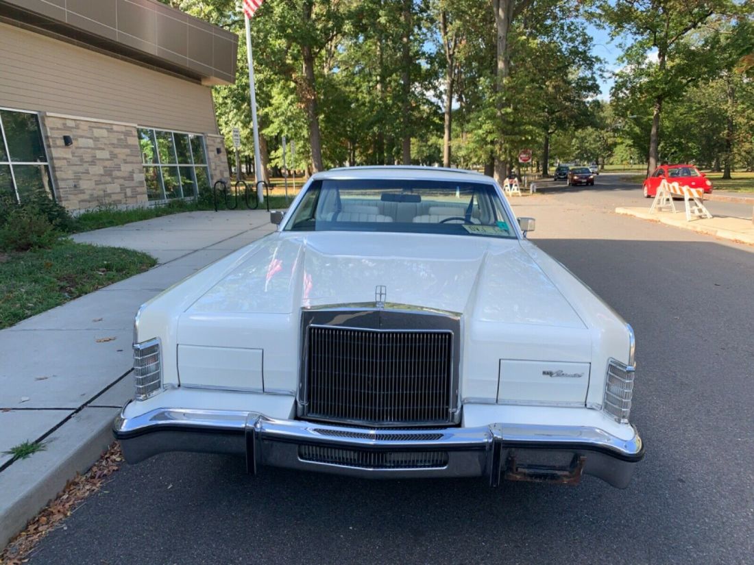 1979 Lincoln Continental - photo 2