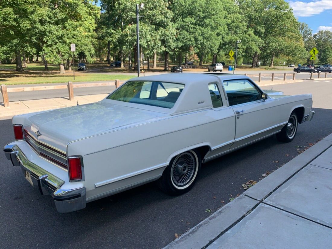 1979 Lincoln Continental - photo 4