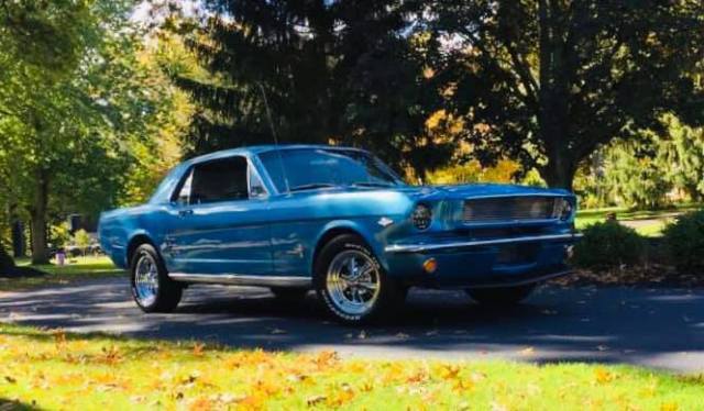 1966 Ford Mustang GT - photo 4