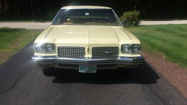 1973 Oldsmobile Ninety-Eight LS - photo 2