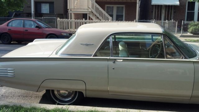 1961 Ford Thunderbird - photo 4