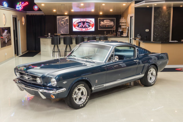 1965 Ford Mustang Fastback - photo 3