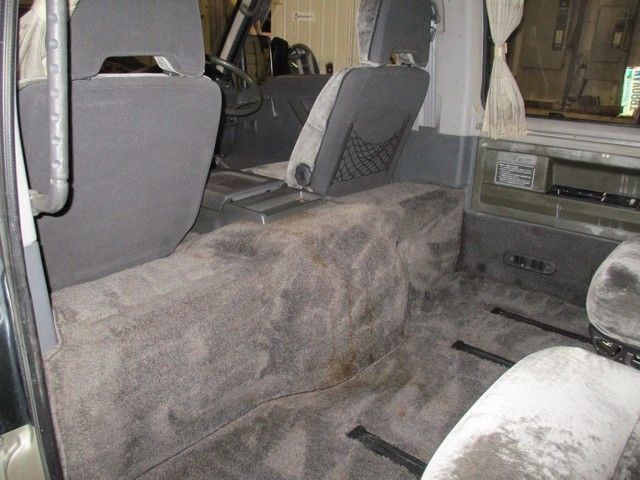 1987 Mitsubishi Delica Exceed Van 4X4 - photo 13