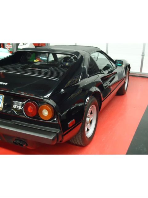 1981 Ferrari 308 - photo 5