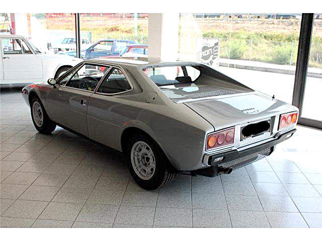 1976 Ferrari 208 GT4 - photo 10