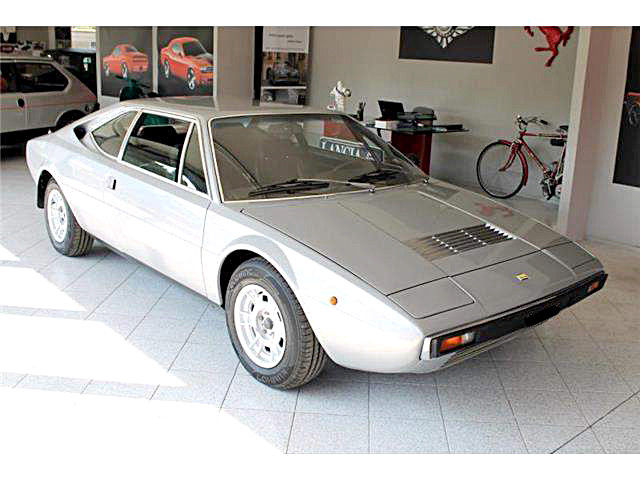 1976 Ferrari 208 GT4 - photo 6