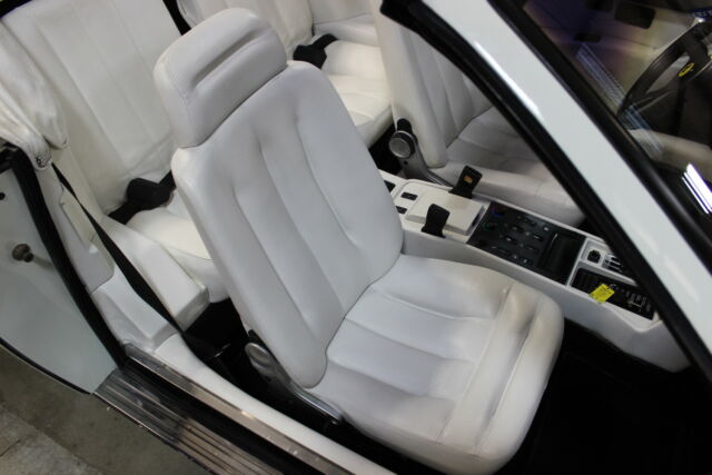 1987 Ferrari Mondial Cabriolet - photo 6