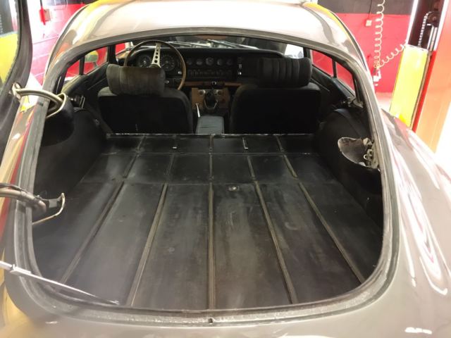 1969 Jaguar E-Type FHC - photo 10