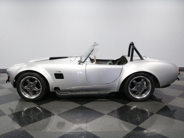 1965 Shelby Cobra Factory Five - photo 3