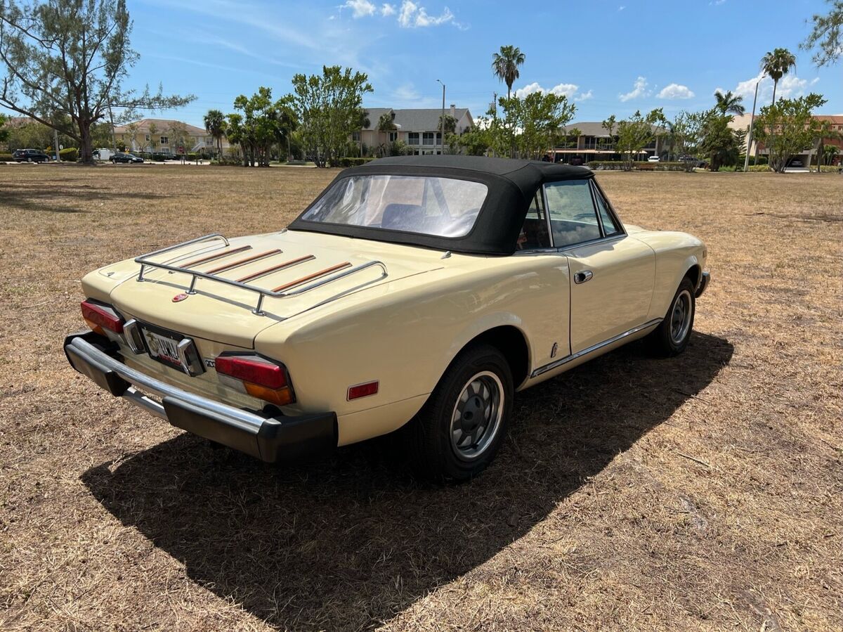 1980 Fiat 124 Spider - photo 13