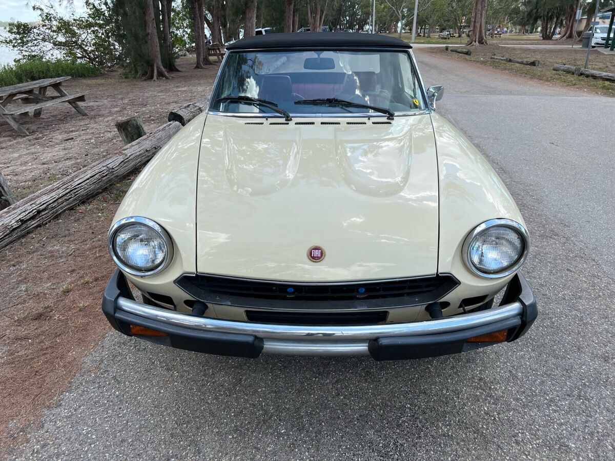 1980 Fiat 124 Spider - photo 3