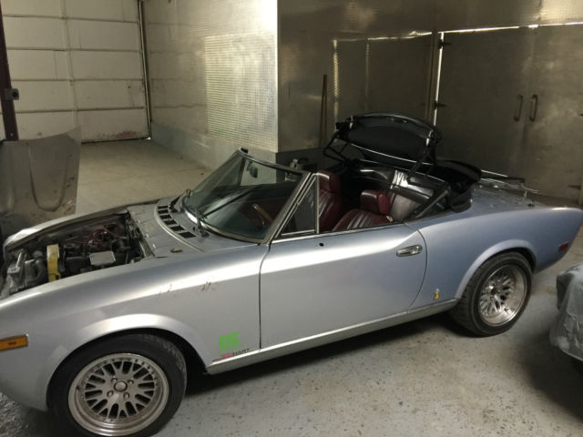 1980 Fiat 124 Spider Convertible - photo 7