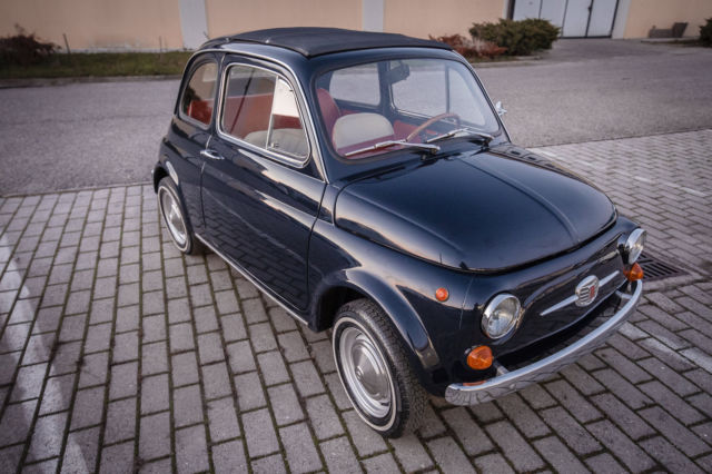 1967 Fiat 500 Stunning "Blue Medio" 456 with Red/White interior - photo 2