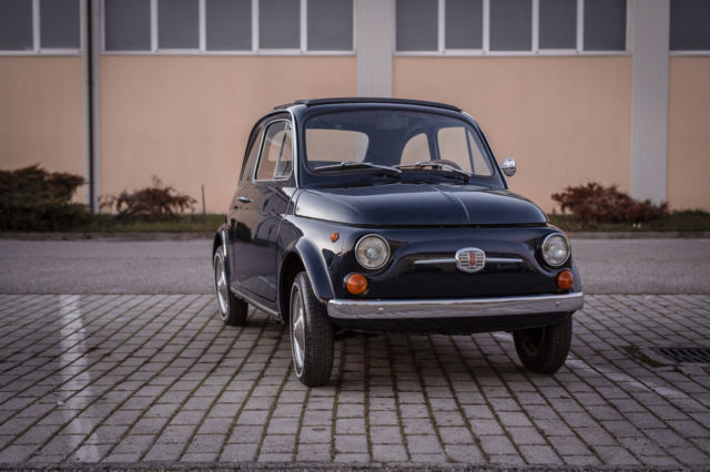 FIAT 500 F 1967 “ROUND SPEEDO-PAINTED DASH ” - Excellent example ready to Go! 1967 Fiat 500 Stunning "Blue Medio" 456 with Red/White interior