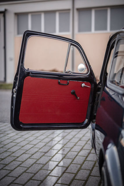 1967 Fiat 500 Stunning "Blue Medio" 456 with Red/White interior - photo 10