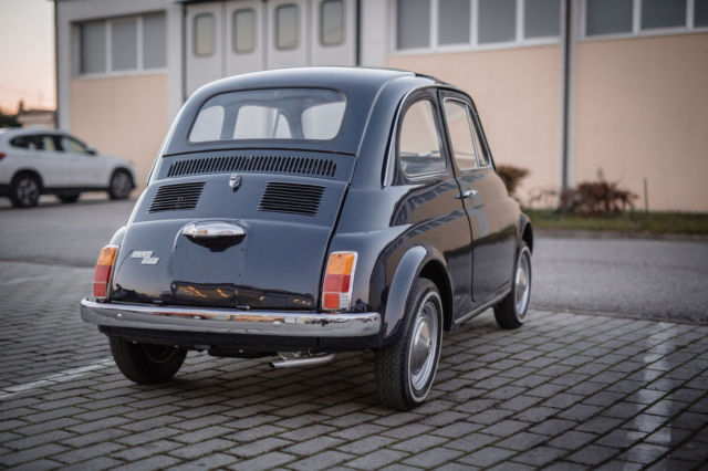 1967 Fiat 500 Stunning "Blue Medio" 456 with Red/White interior - photo 4