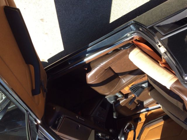 1980 Fiat Bertone X 1/9 2 Door Sporty Targa Top - photo 6