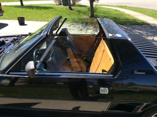1980 Fiat Bertone X 1/9 2 Door Sporty Targa Top - photo 9