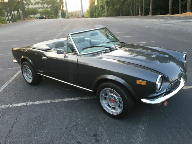 1983 Fiat Spider 2 door - photo 12