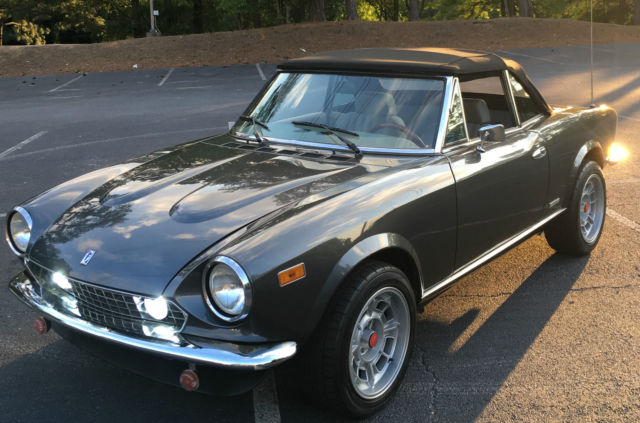 1983 Fiat Spider 2 door - photo 8