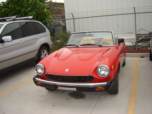 1982 Fiat 124 Spider chrome - photo 4