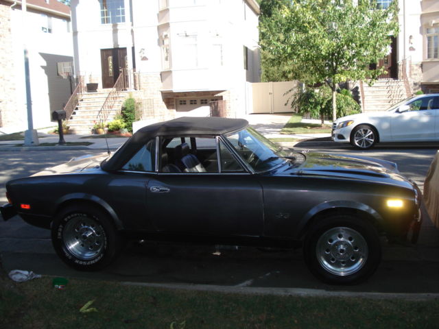 1982 Fiat spider - photo 8