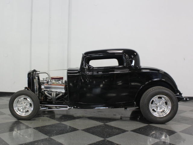 1932 Ford 3 Window Coupe - photo 2