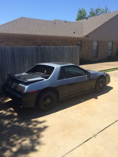1985 Pontiac Fiero