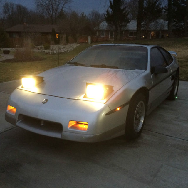 1987 Pontiac Fiero GT - photo 6