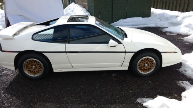1988 Pontiac Fiero - photo 5