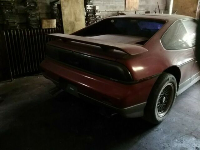 1987 Pontiac Fiero GT - photo 6