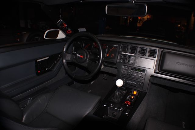 1985 Chevrolet Corvette - photo 10