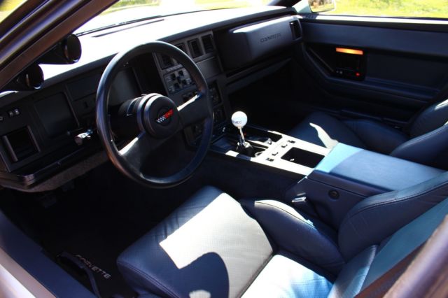 1985 Chevrolet Corvette - photo 7