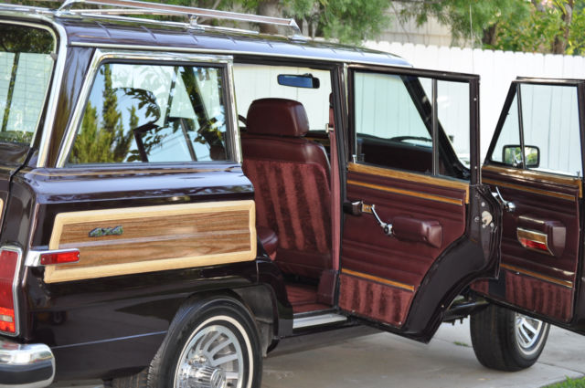 1991 Jeep Wagoneer - photo 12