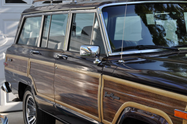 1991 Jeep Wagoneer - photo 9