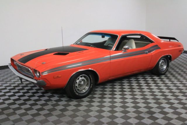 1973 Dodge Challenger V8 AUTO HEMI ORANGE - photo 4