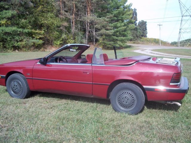 1991 Chrysler LeBaron - photo 2