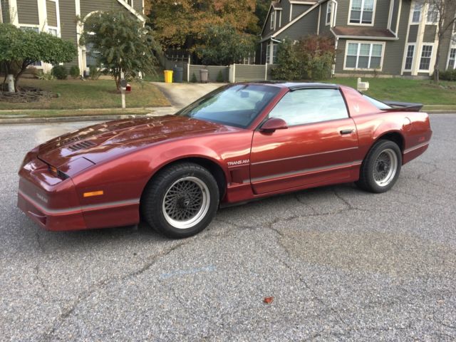 1986 Pontiac Trans Am GARAGED LOW MILES WS6 T-TOPS TUNED PORT INJECTION - photo 3