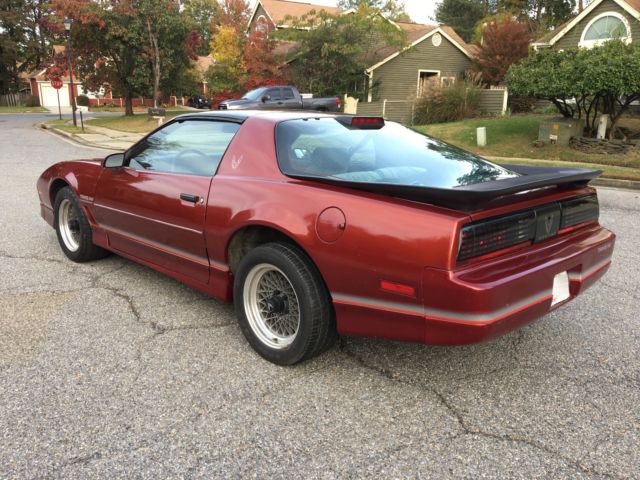 1986 Pontiac Trans Am GARAGED LOW MILES WS6 T-TOPS TUNED PORT INJECTION - photo 5