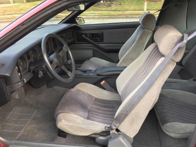 1986 Pontiac Trans Am GARAGED LOW MILES WS6 T-TOPS TUNED PORT INJECTION - photo 10