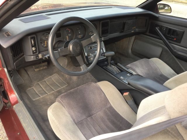 1986 Pontiac Trans Am GARAGED LOW MILES WS6 T-TOPS TUNED PORT INJECTION - photo 11