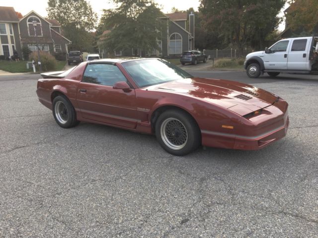 1986 Pontiac Trans Am GARAGED LOW MILES WS6 T-TOPS TUNED PORT INJECTION - photo 9
