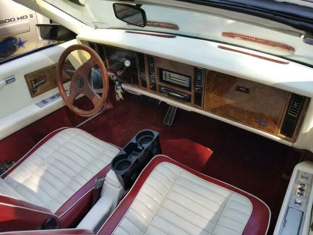 1982 Buick Riviera Convertible - photo 5
